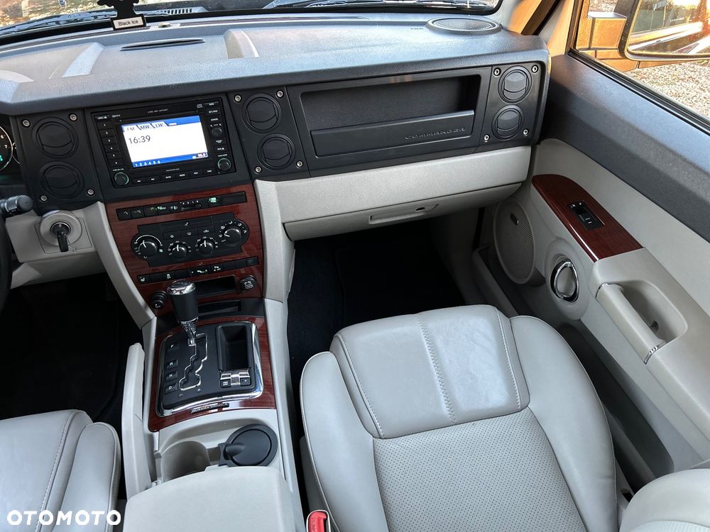 Jeep Commander 3.0 CRD DPF Automatik Limited - 21