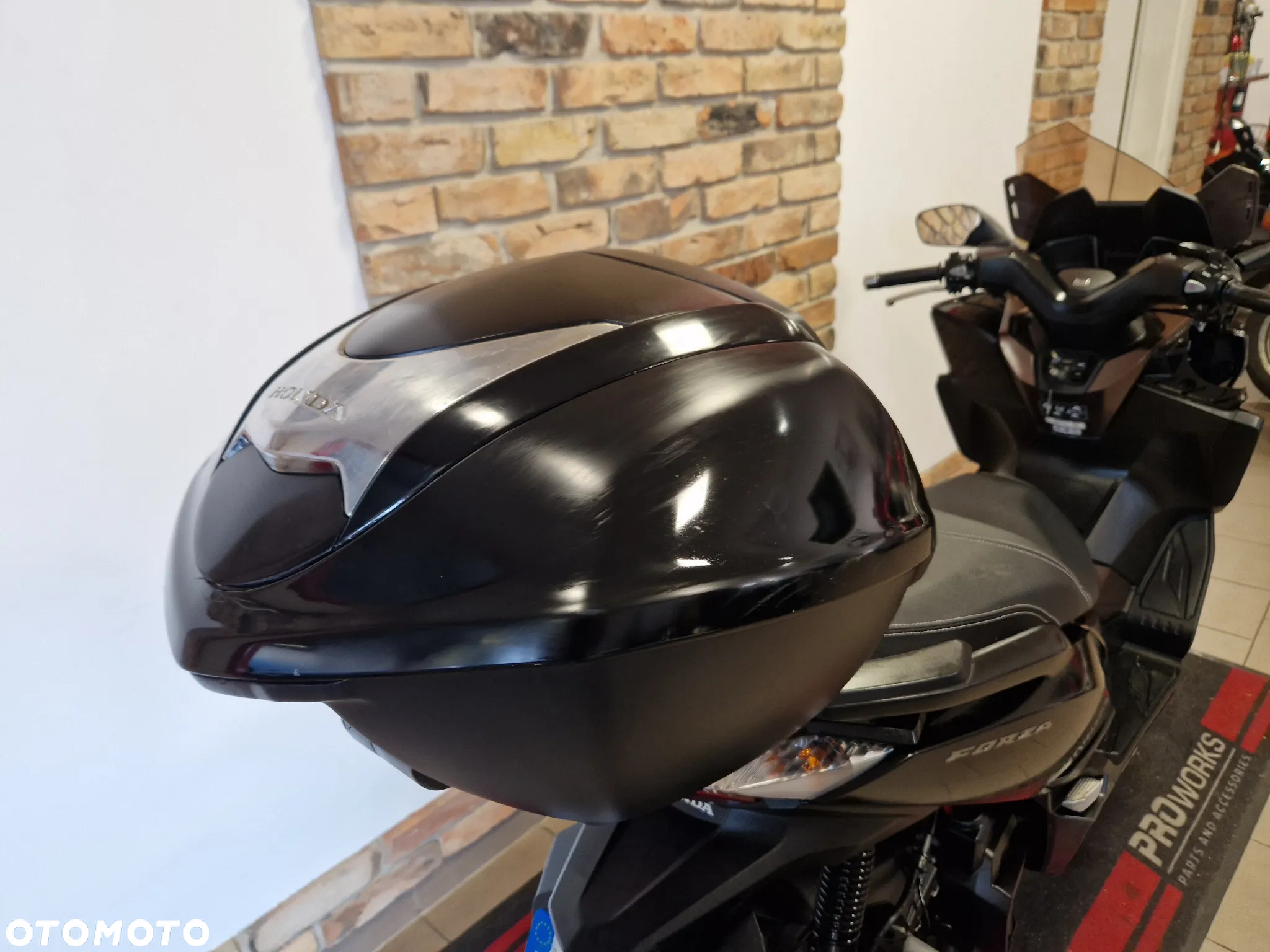 Honda NSS - 24