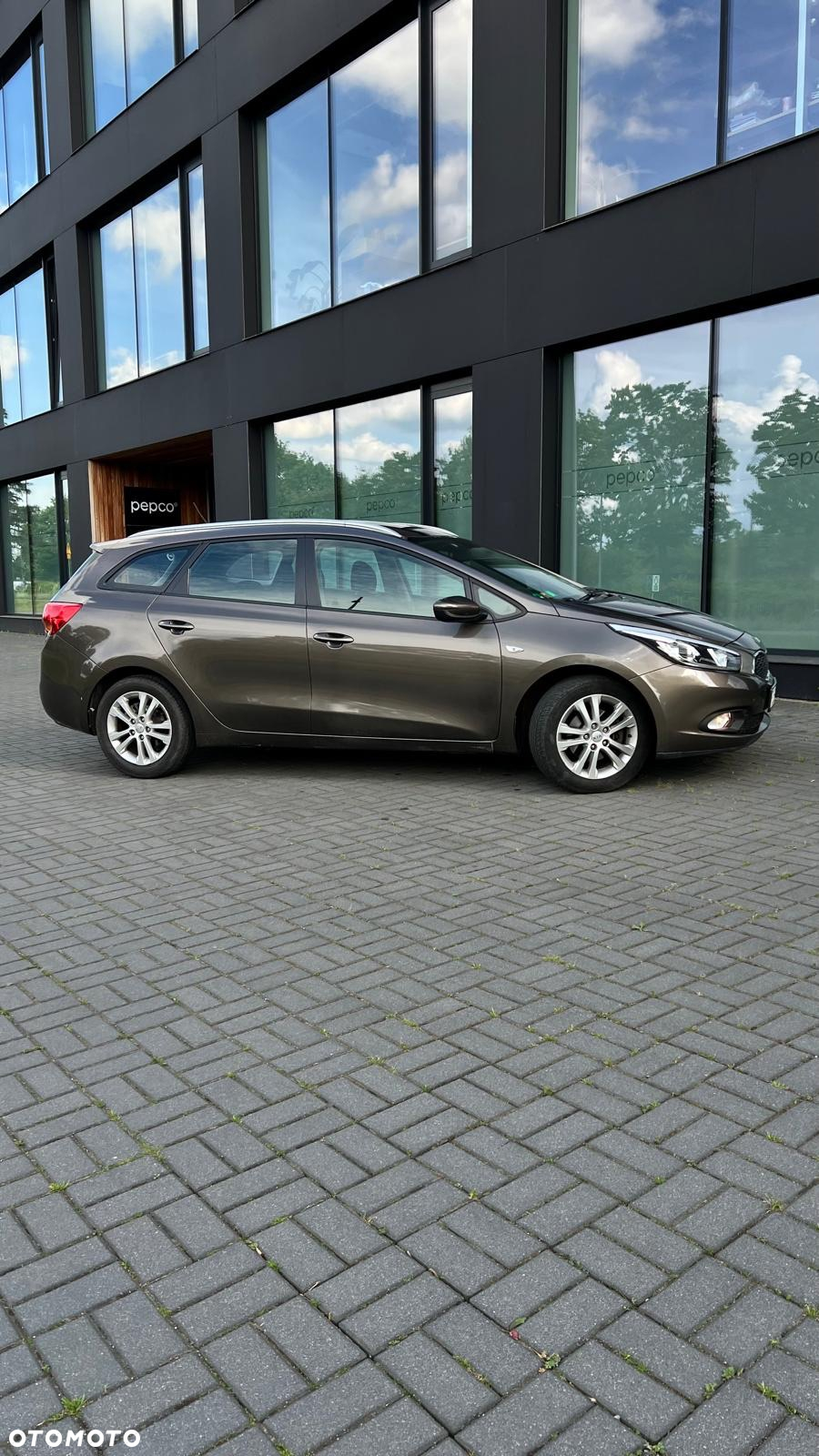 Kia Ceed 1.4 CVVT Attract plus - 2