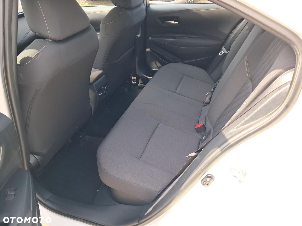 Toyota Corolla 1.8 Hybrid Comfort - 10