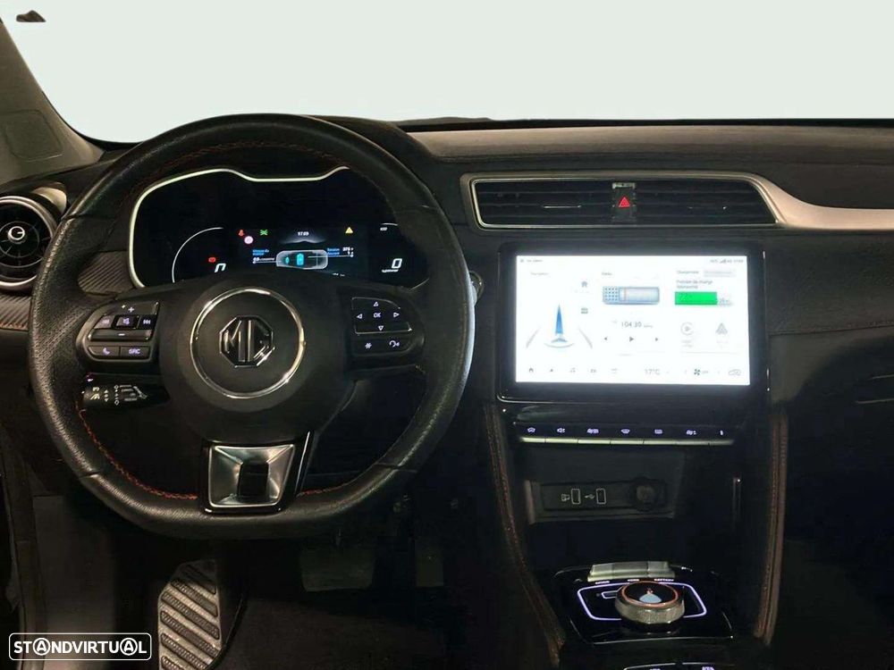 MG ZS EV 72.6 kWh Luxury OBC 11 kW - 9