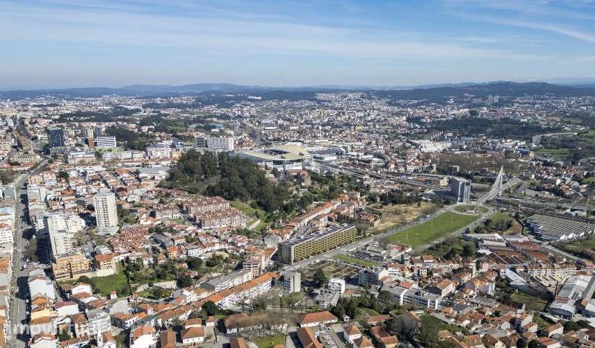 T1 Novo com LUGAR DE GARAGEM, a 800m da Estação do Metro - Grande imagem: 4/15
