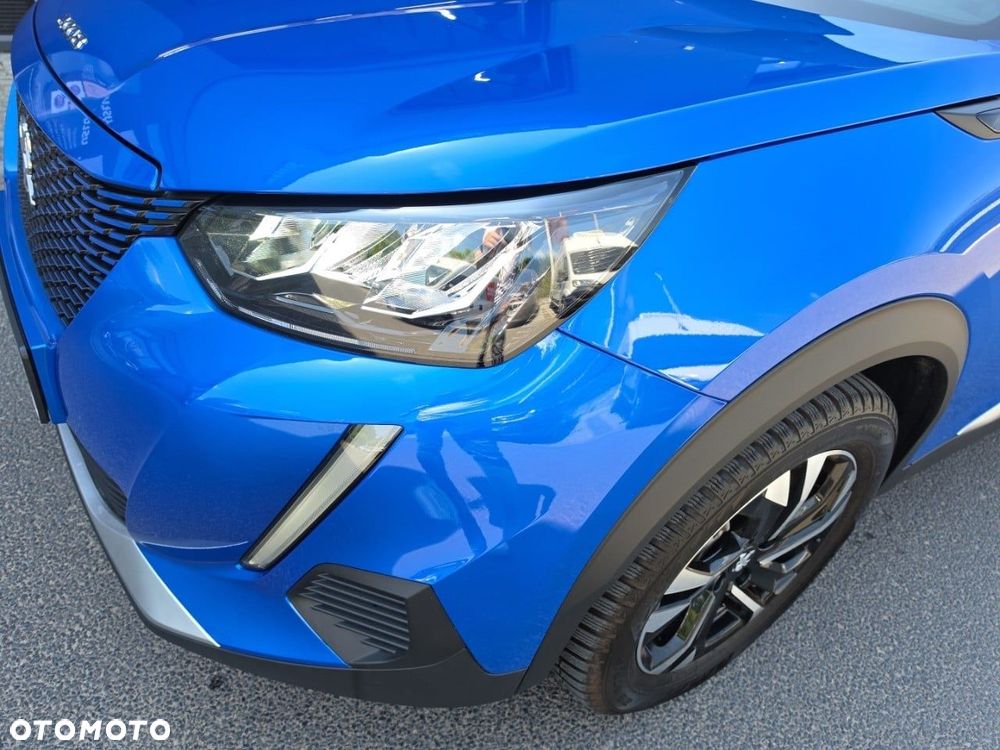 Peugeot 2008 50kWh Allure - 12