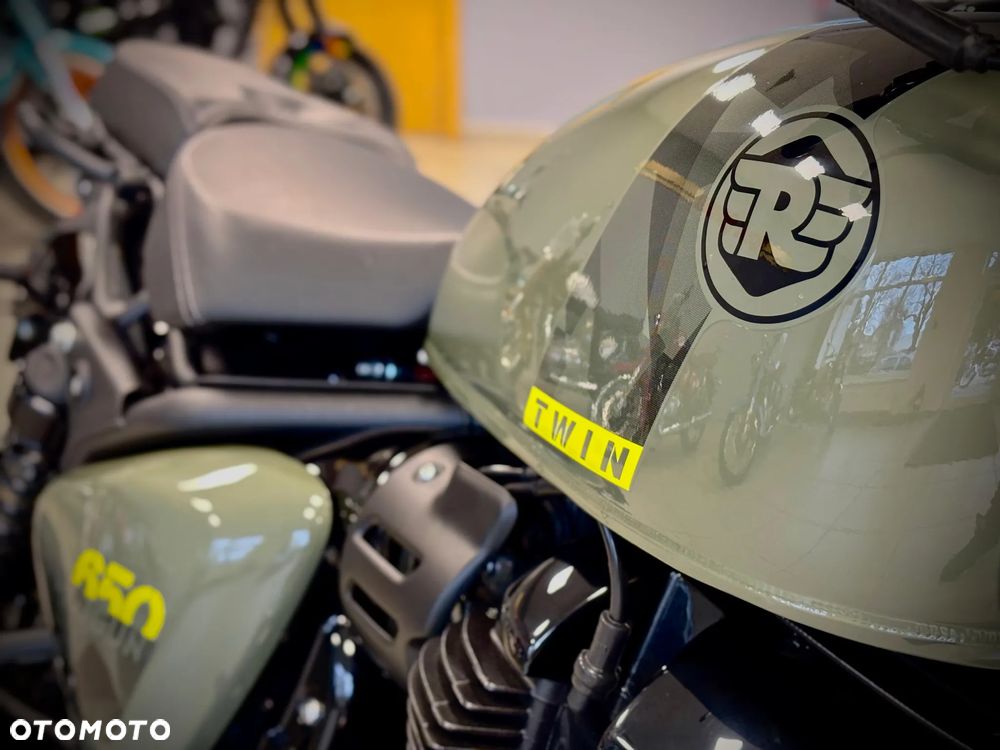 Royal Enfield Shotgun - 6