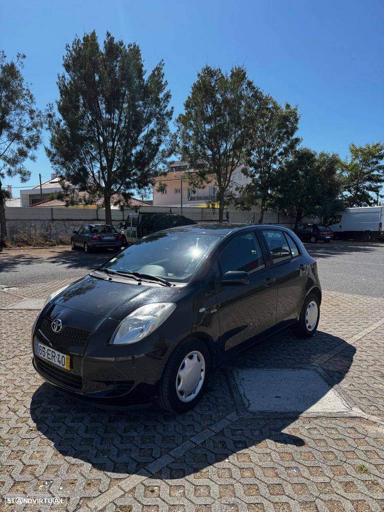 Toyota Yaris 1.4 D-4D - 1