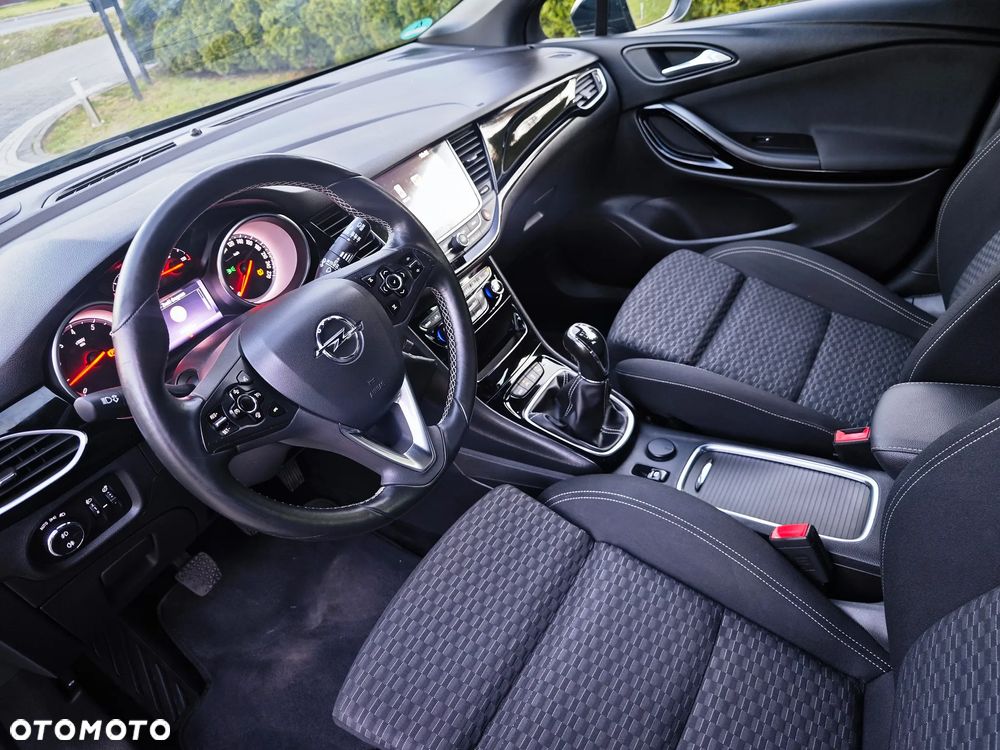 Opel Astra 1.4 Turbo Start/Stop Dynamic - 23