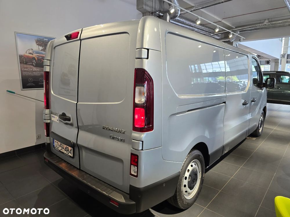 Renault TRAFIC FURGON - 24