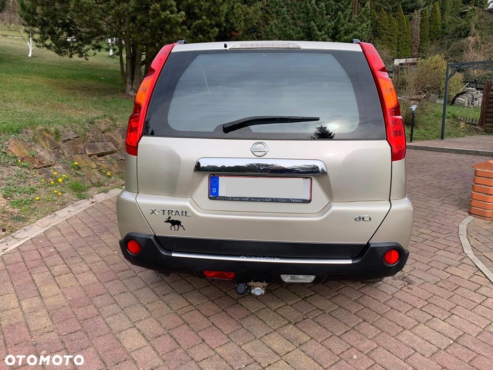 Nissan X-Trail 2.0 dCi 4x4 DPF LE - 6