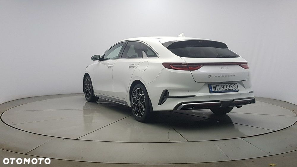 Kia ProCeed - 5