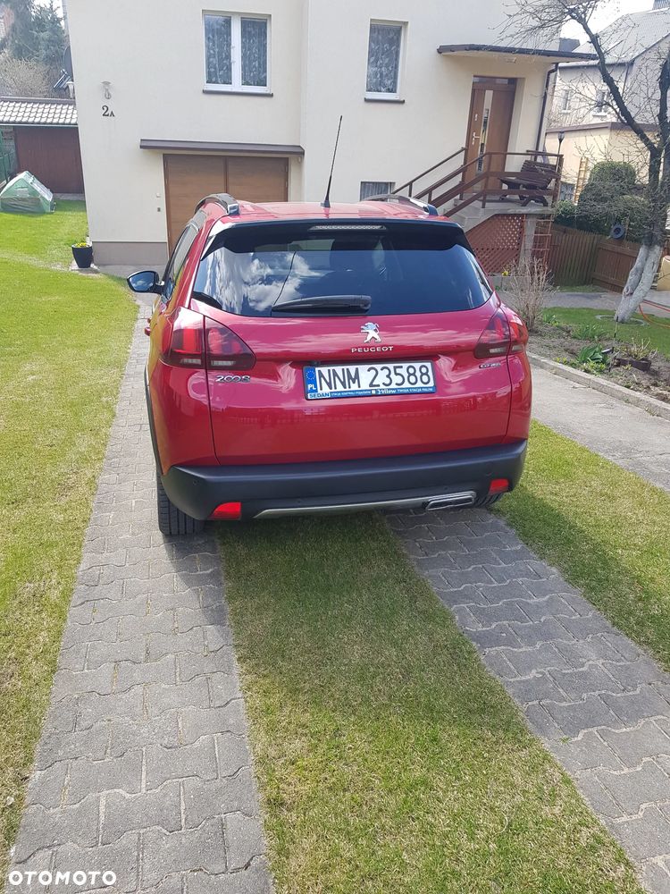 Peugeot 2008 PureTech 110 Stop&Start GT-Line Edition - 4