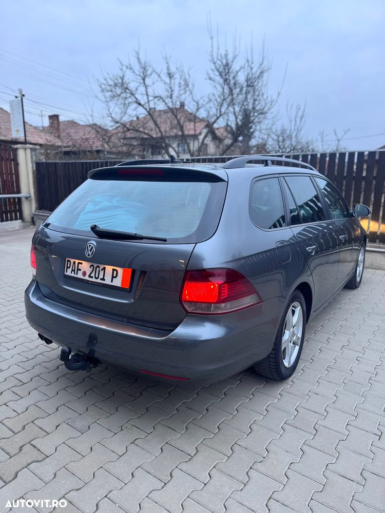 Volkswagen Golf 2.0 TDI DPF MATCH - 4