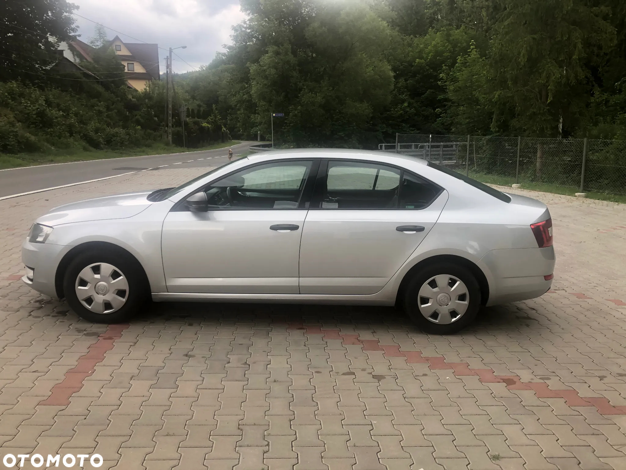 Skoda Octavia 1.6 TDI Active - 9