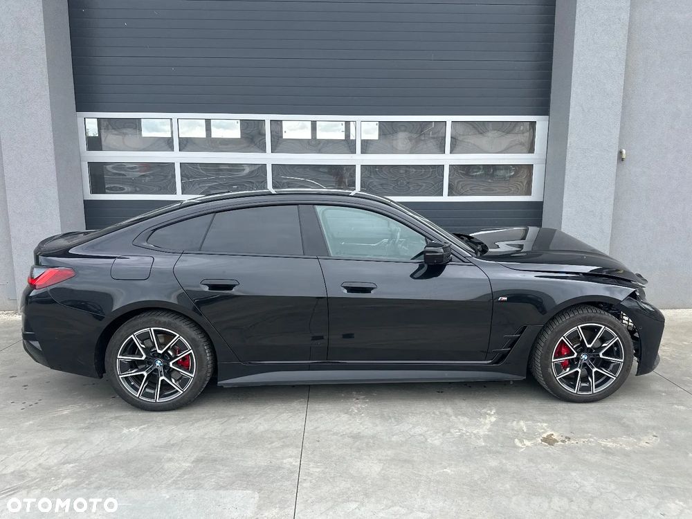 BMW i4 - 2