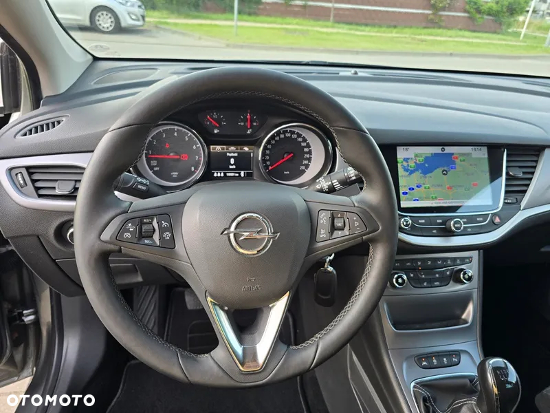 Opel Astra - 28