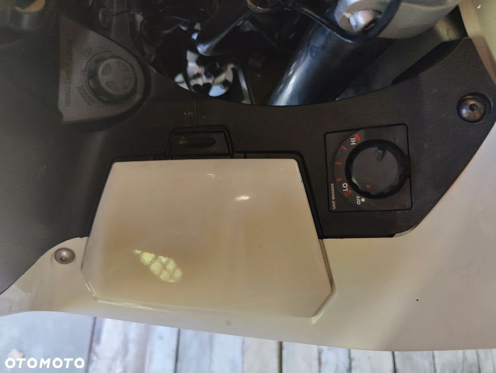 Yamaha FJR - 11
