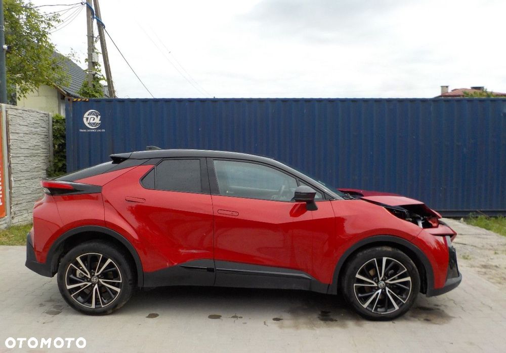 Toyota C-HR - 11