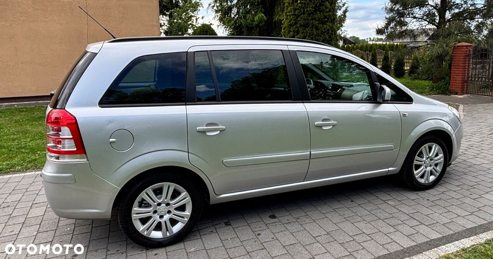 Opel Zafira 1.8 Easytronic - 15