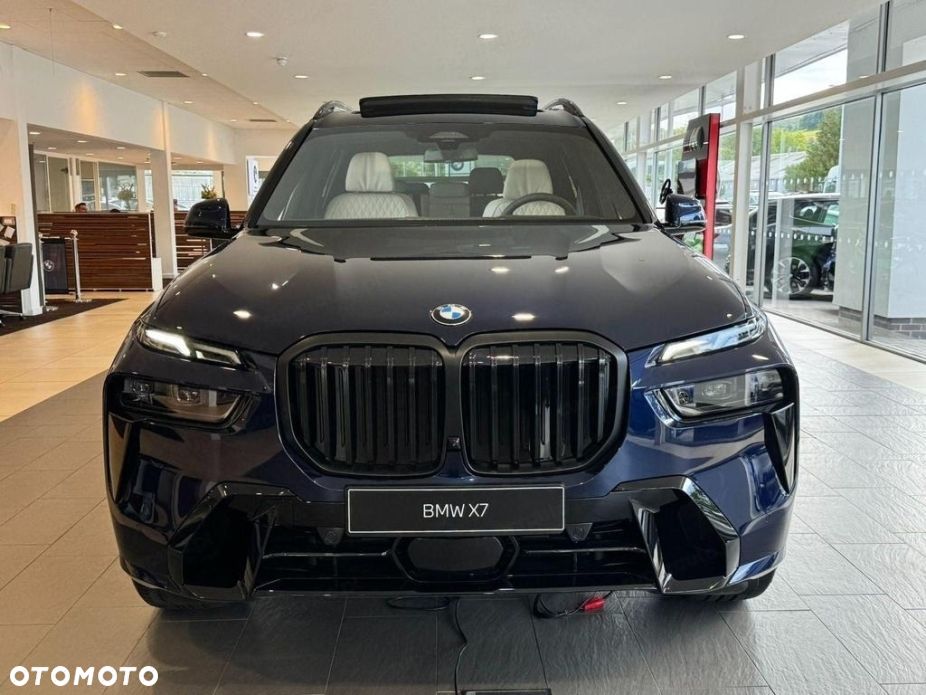 BMW X7 - 7