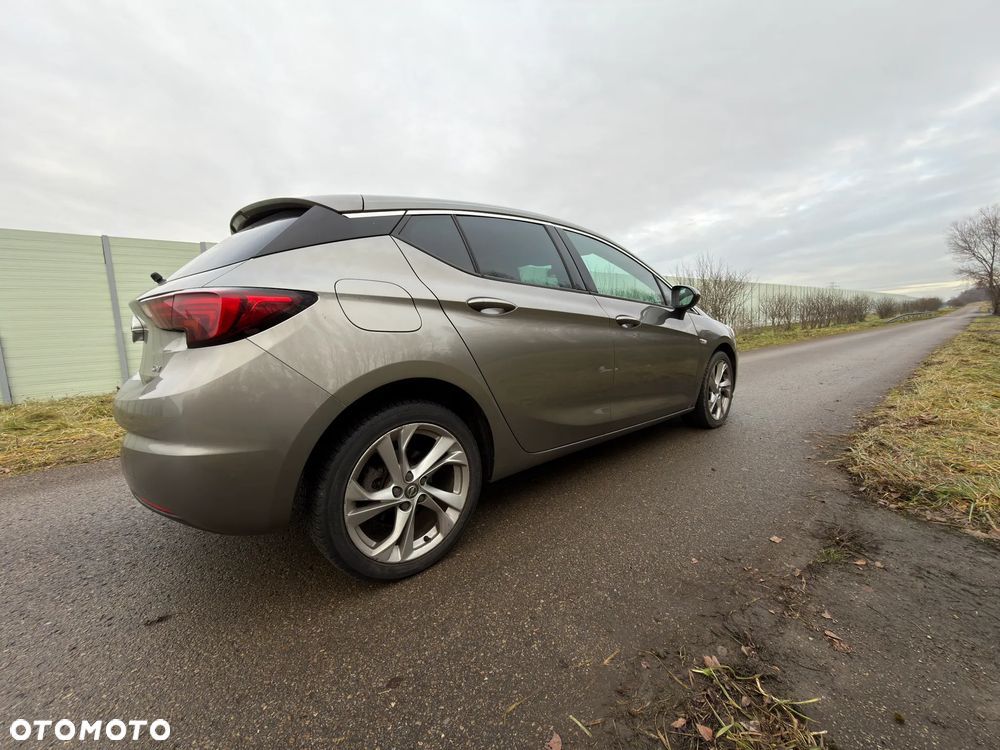 Opel Astra 1.6 CDTI Dynamic S&S - 4