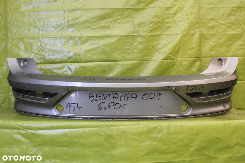 Zderzak tył Bentley Bentayga po 2020r. Lifting - 1