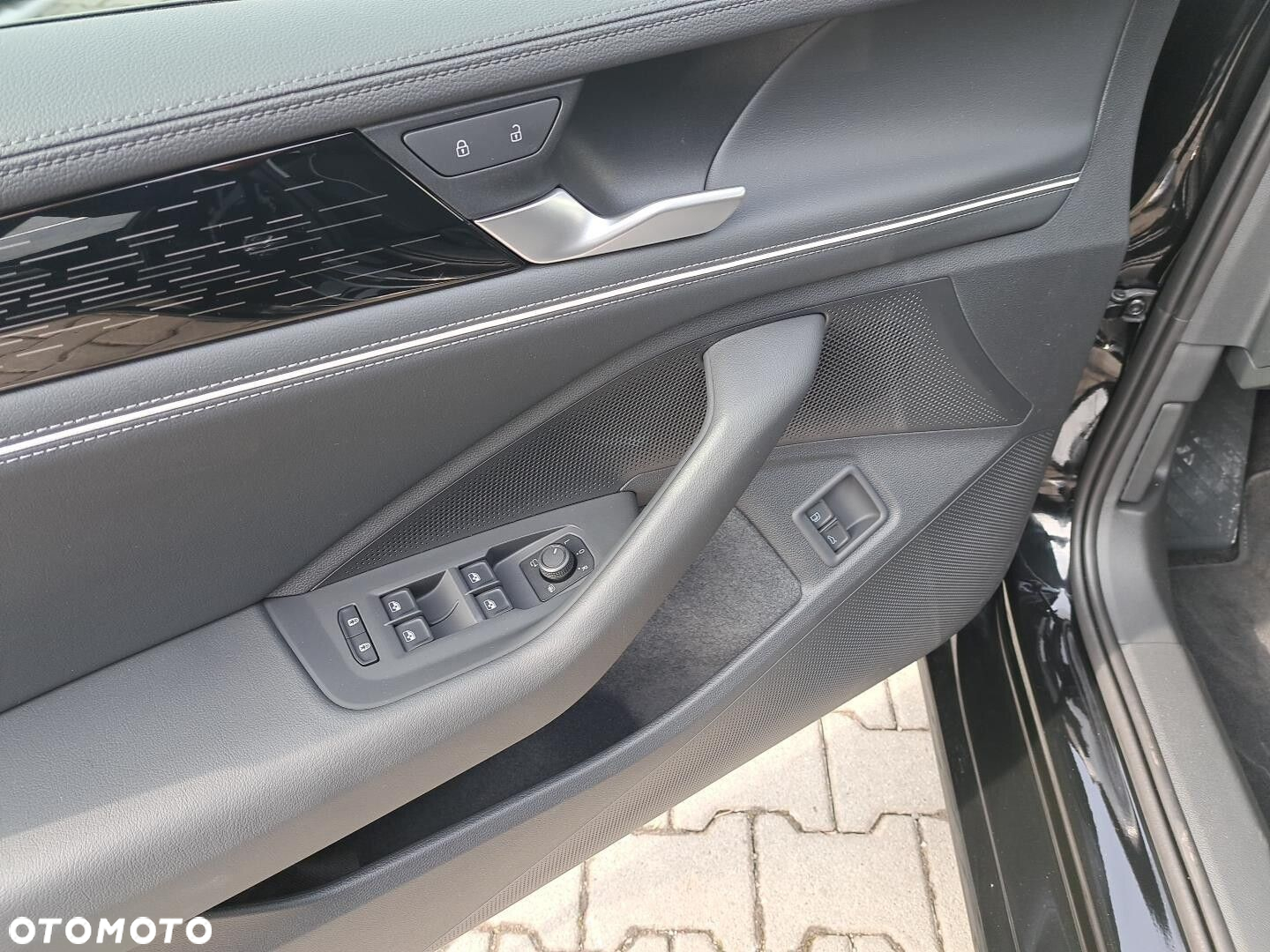 Volkswagen Passat - 21