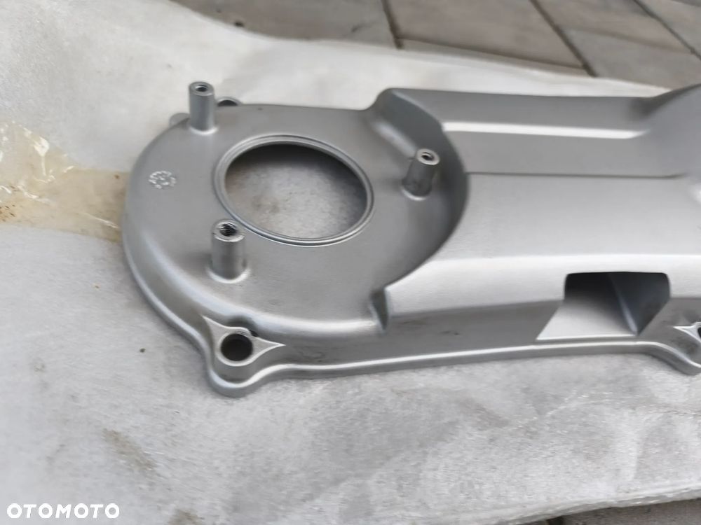 Dekiel, pokrywa silnika Honda Pantheon 125 2T - 8