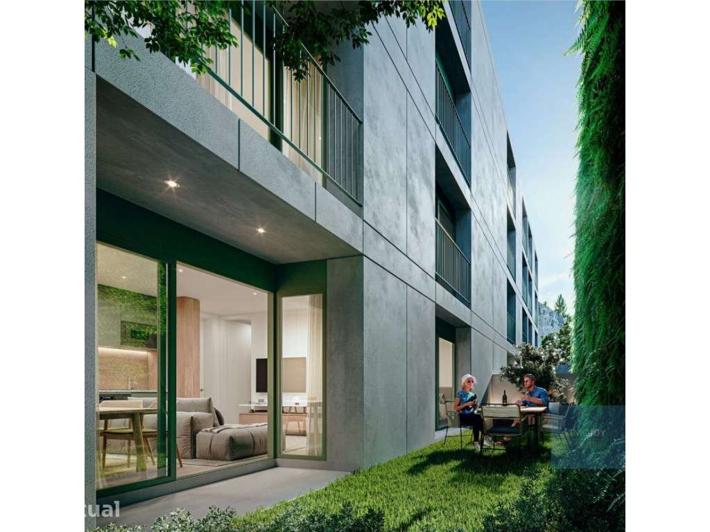 Apartamento T1 no Porto - Grande imagem: 2/28