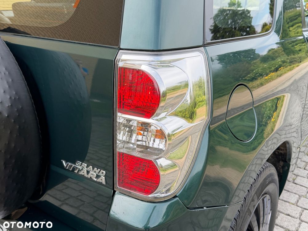 Suzuki Grand Vitara 1.9 DDiS Comfort - 12