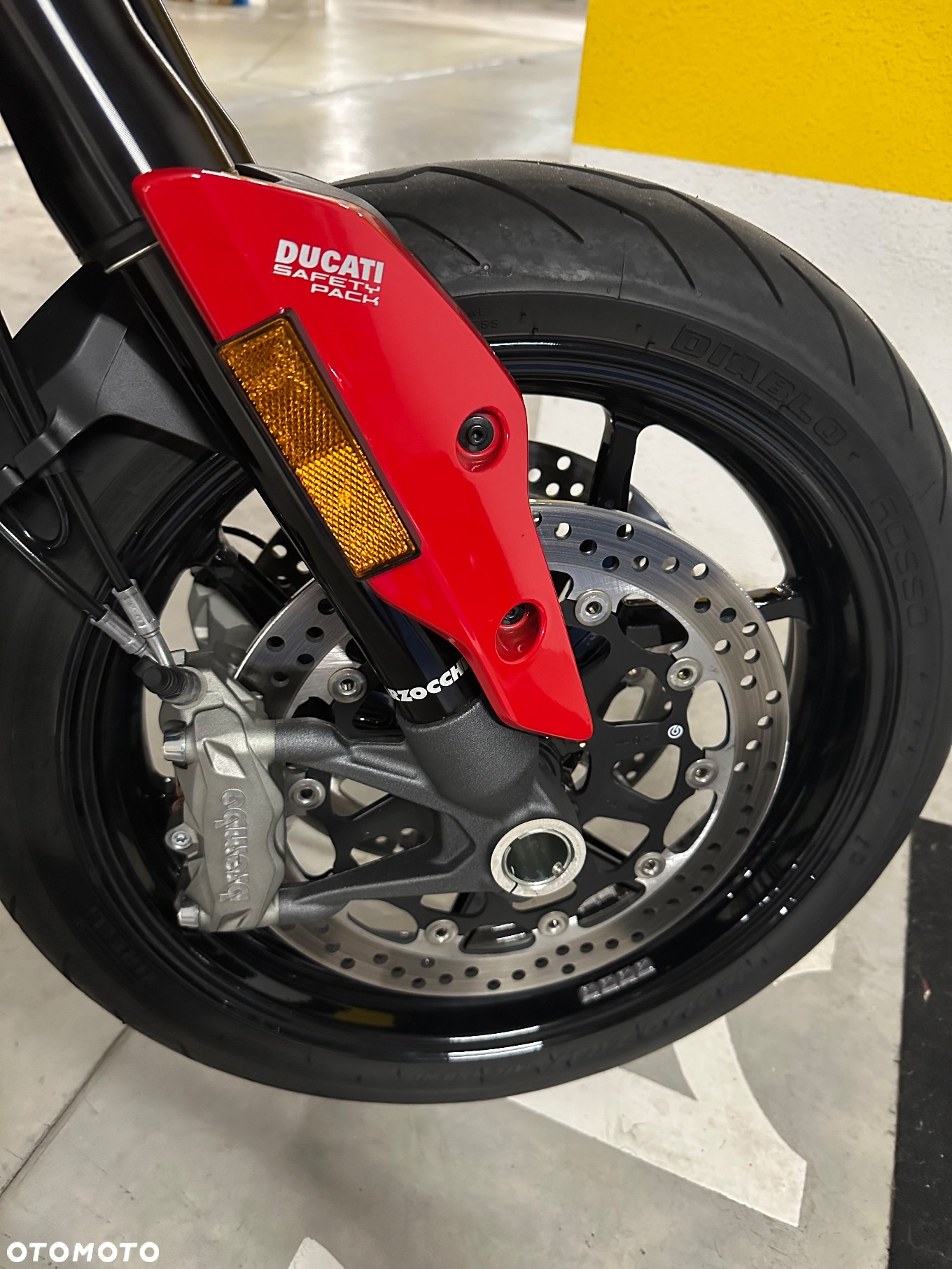 Ducati Hypermotard - 16