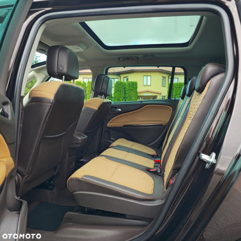 Opel Zafira Tourer 2.0 CDTI Innovation - 20