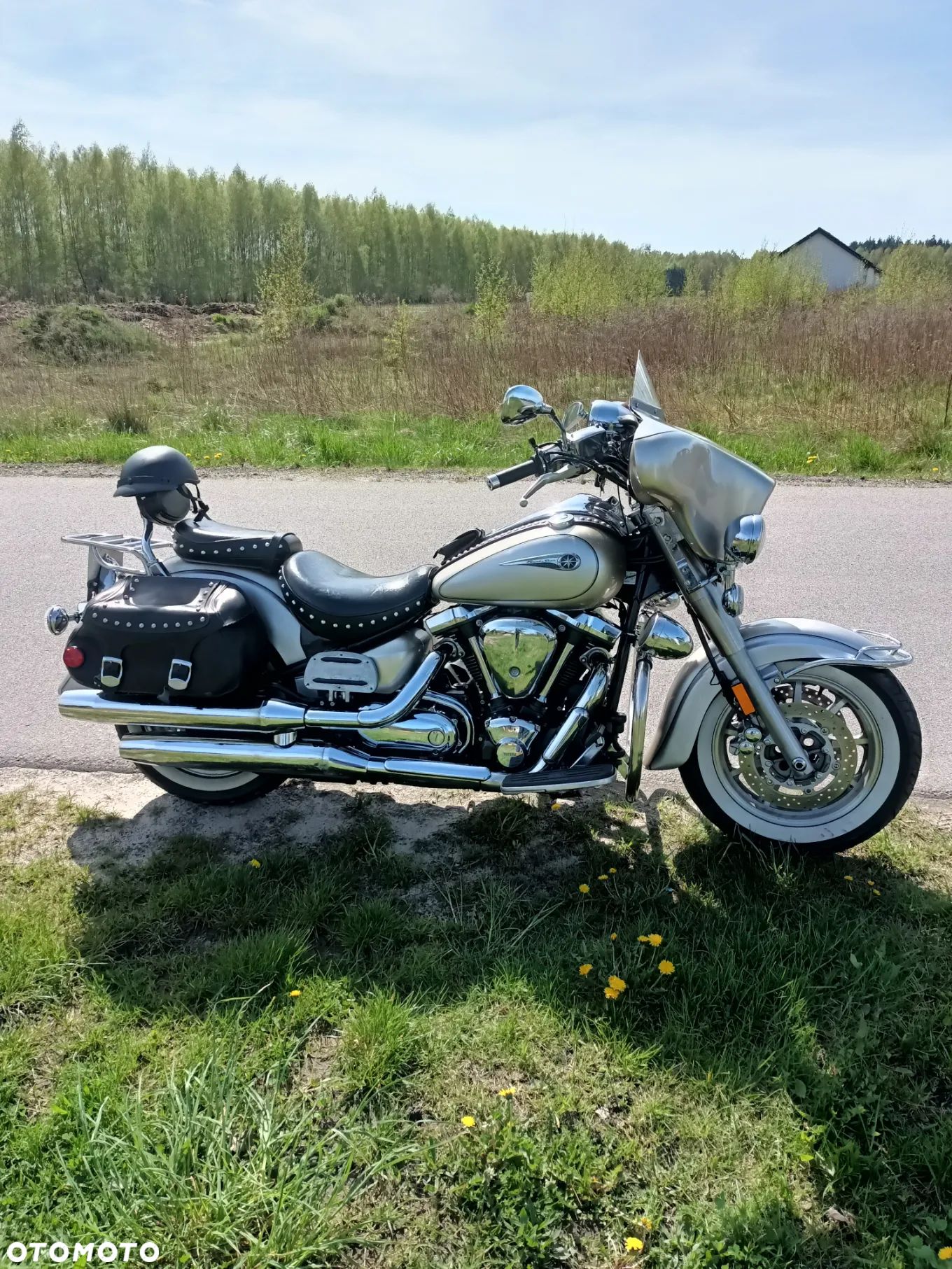 Yamaha Road Star - 1