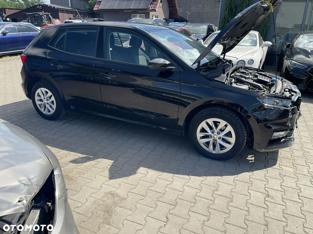 Skoda Fabia 1.0 TSI Drive - 2