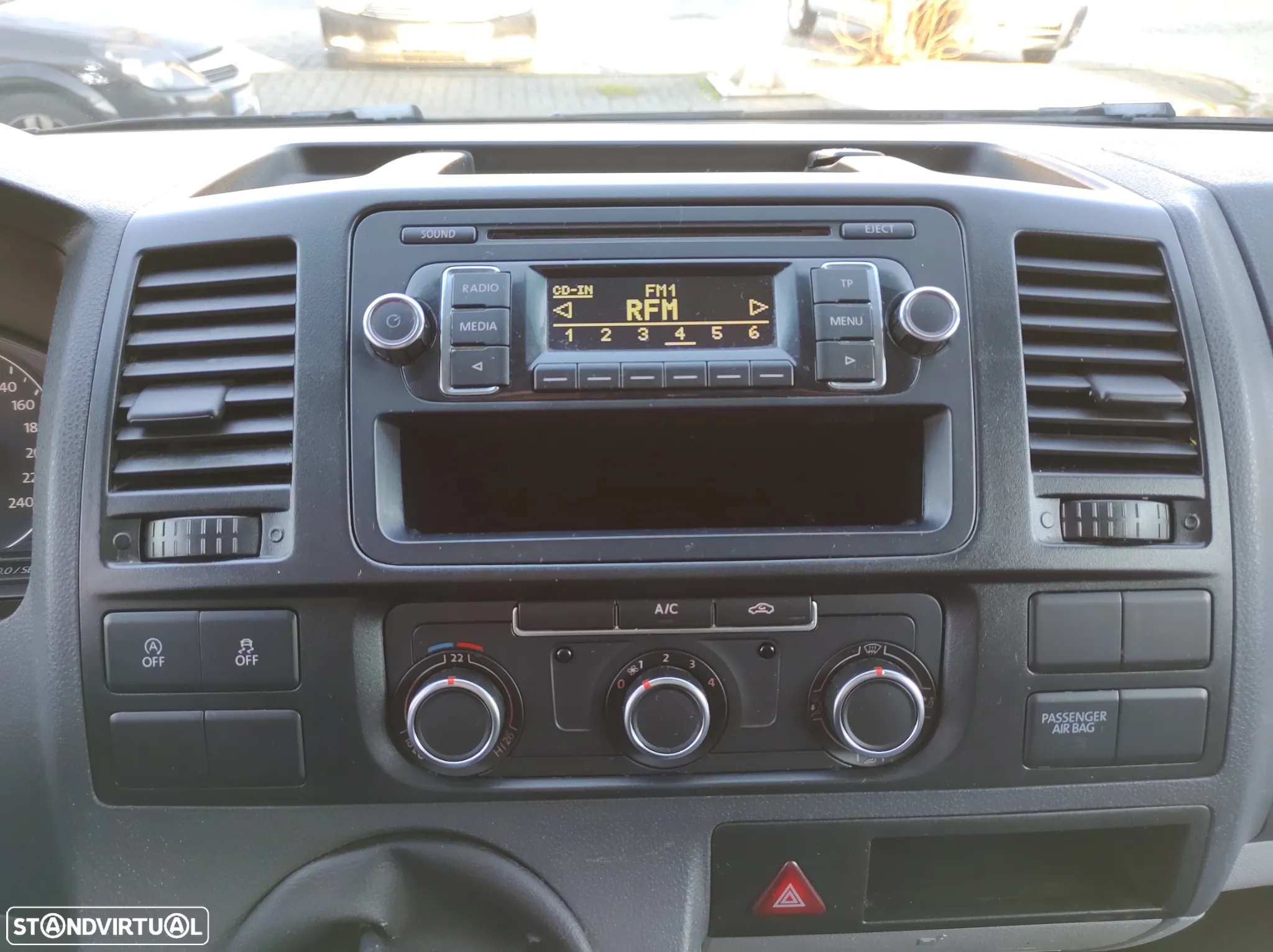 VW TRANSPORTER - 18