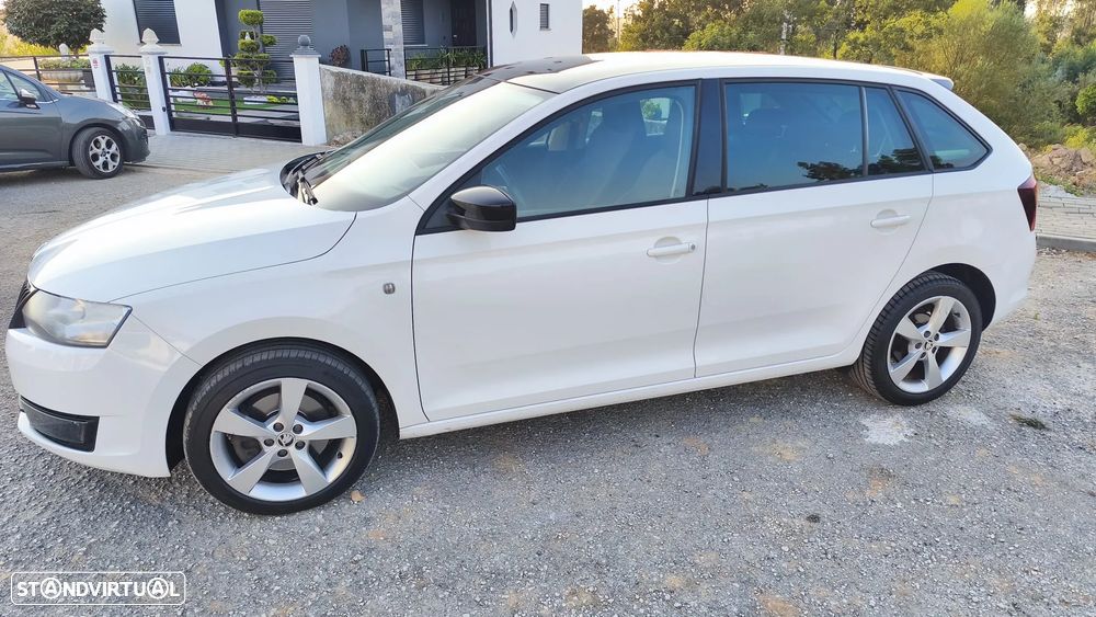 Skoda Rapid 2014 photo 3