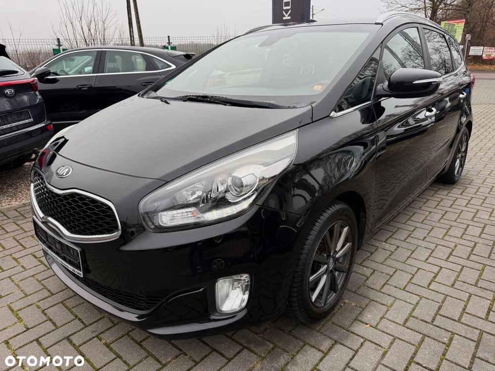 Kia Carens 1.7 CRDi 115 Dream-Team Edition - 1