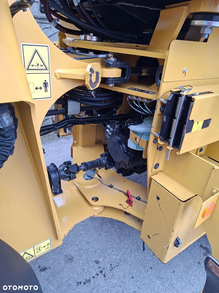 Caterpillar CAT 914 M - 31