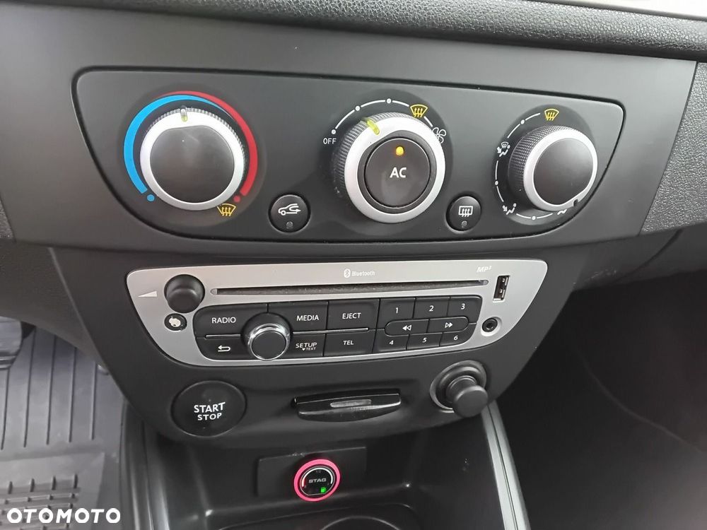 Renault Megane - 17