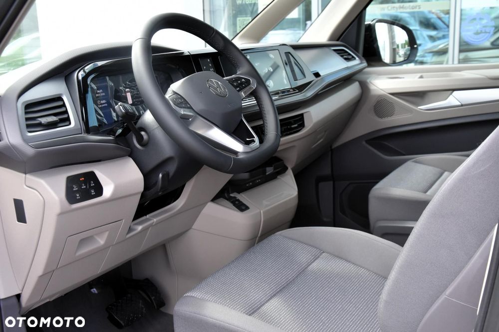 Volkswagen Multivan - 14