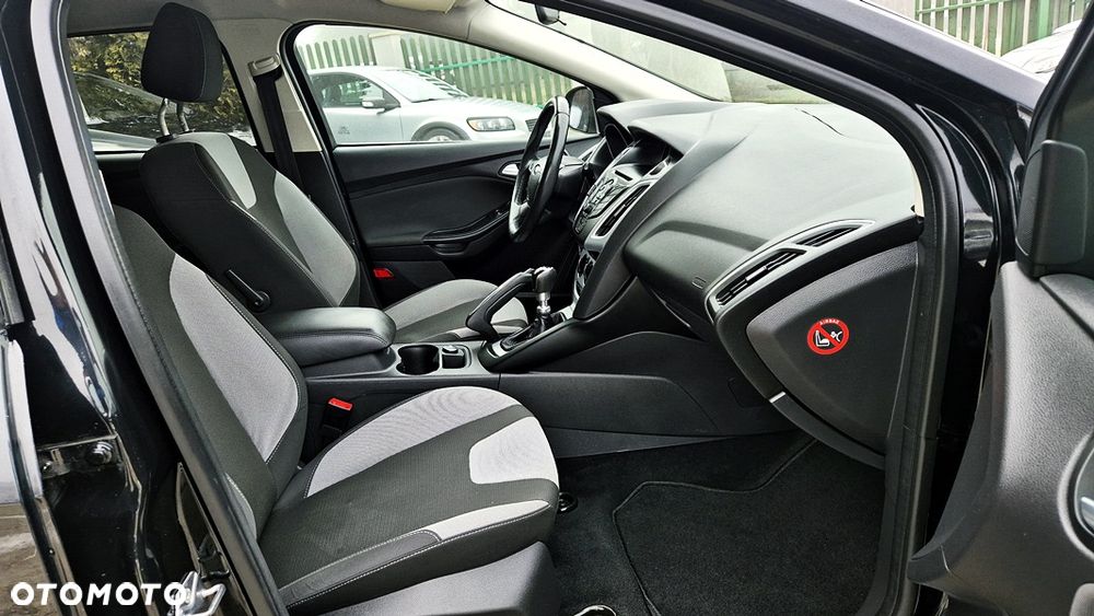 Ford Focus 1.6 EcoBoost Start-Stopp-System Titanium - 40