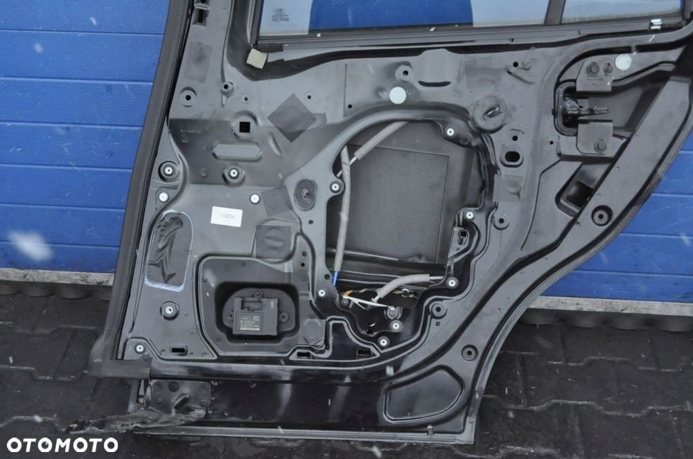 FORD B-MAX DRZWI PRAWY TYŁ TYLNE - 8