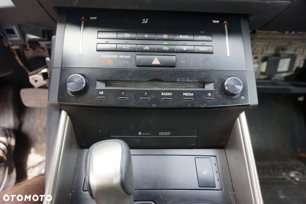 RADIO FABRYCZNE CD IS III E3 86804-53P41 LEXUS 2013-2017 - 1