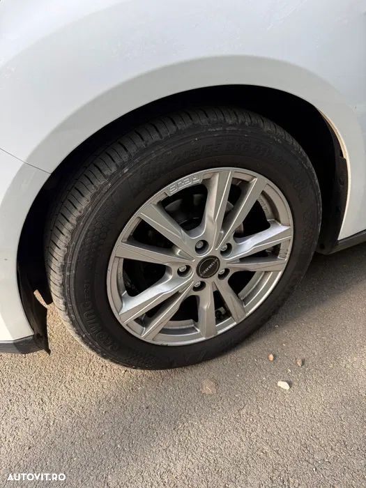 Ford Focus - 7