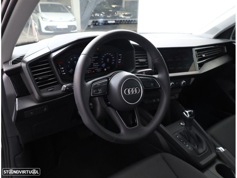 Audi A1 Allstreet 30 TFSI S tronic - 24