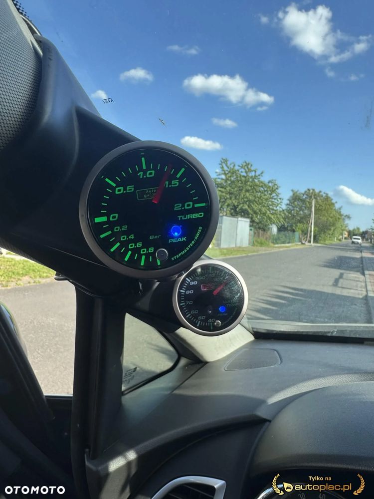 Opel Astra 1.6 Turbo - 19