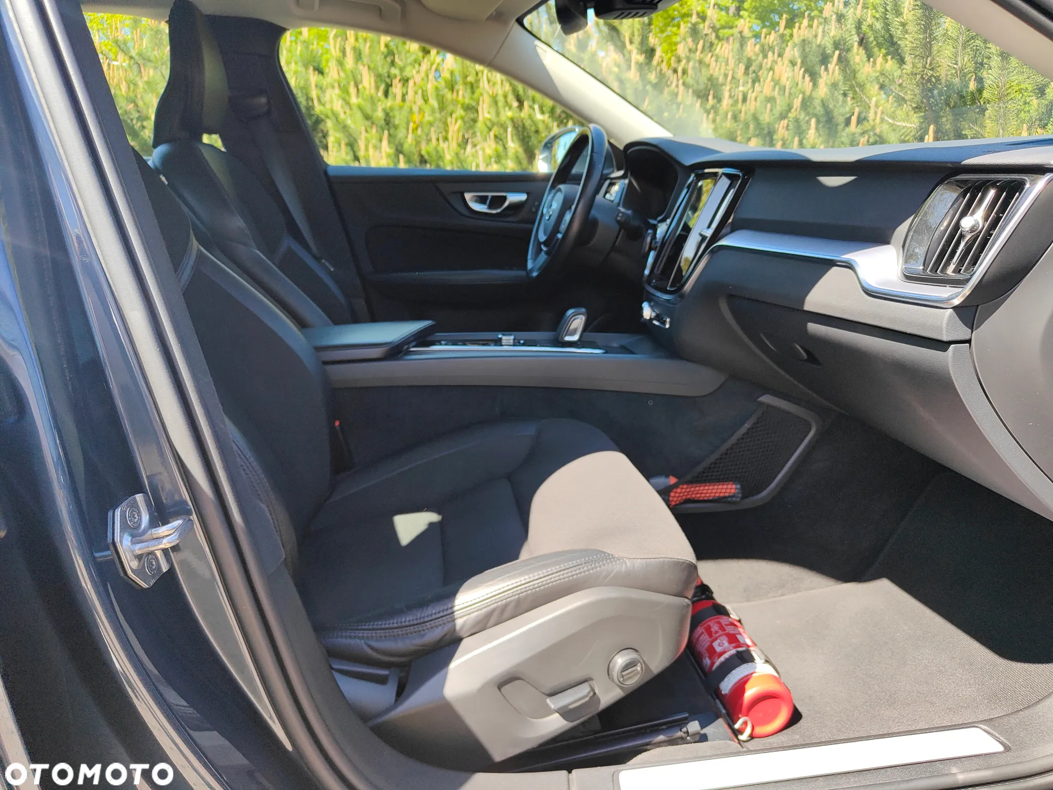 Volvo V60 B3 B Geartronic Momentum - 33