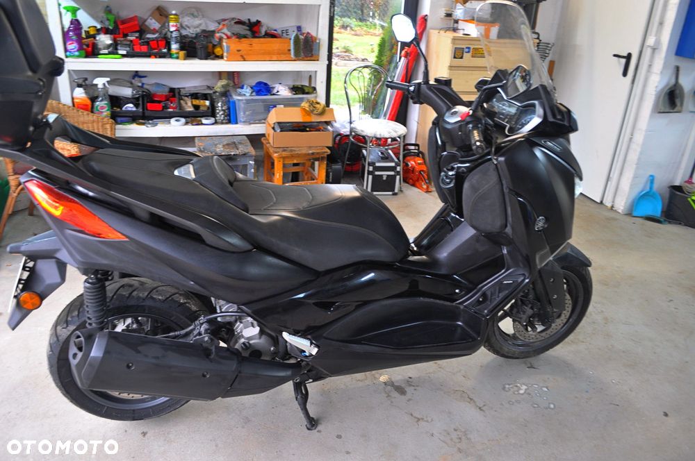 Yamaha X-max - 4