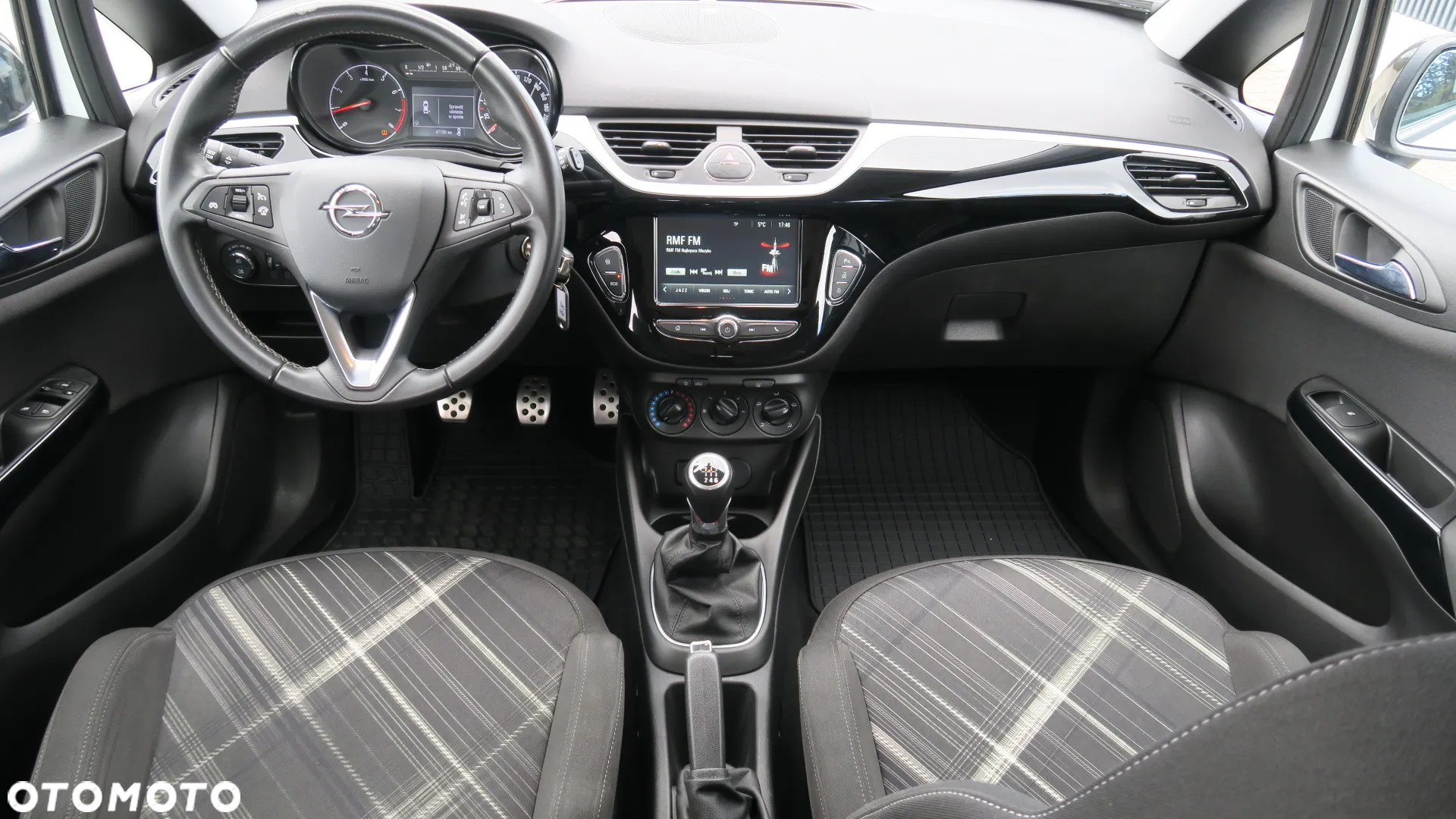 Opel Corsa 1.4 T Cosmo S&S - 13