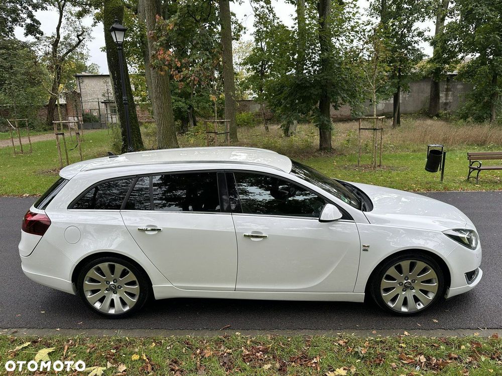 Opel Insignia - 12