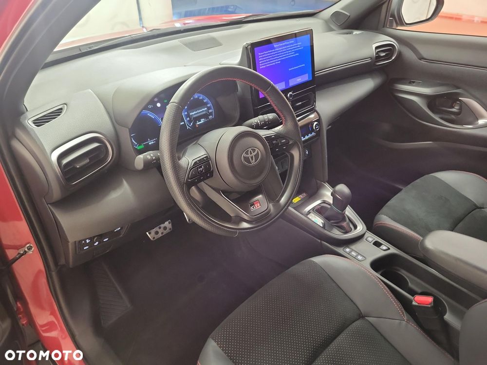 Toyota Yaris Cross Hybrid 1.5 GR Sport - 10