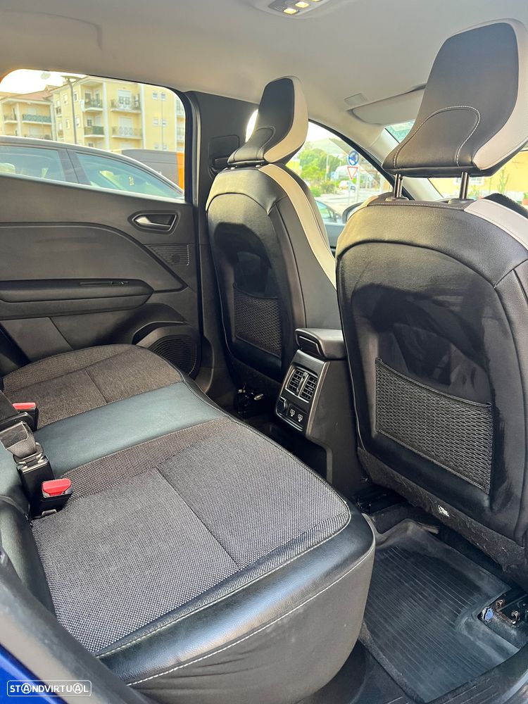 Renault Captur - 12